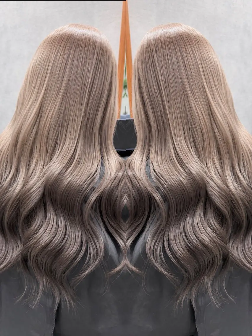 ロング カラー ブリーチ ヘアカラー C'LD Hair トモヤのヘアスタイル