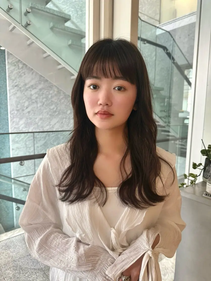 セミロング レイヤーカット 表参道SHEA Am iのヘアスタイル