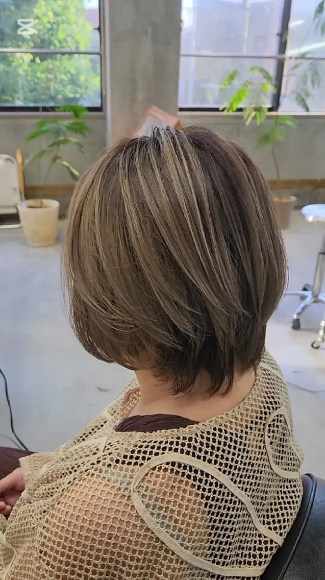 ショート カラー カット ヘアカラー ブリーチ、デザイン  カラー福士直矢のヘアスタイル