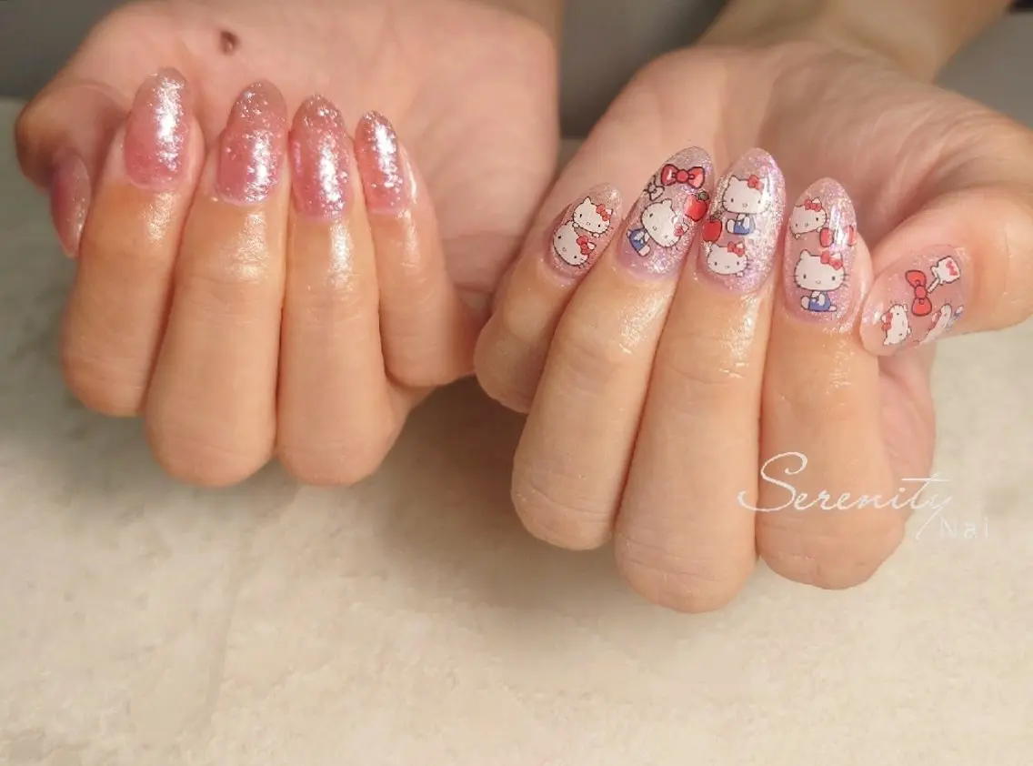 ネイル フラッシュネイル キラキラネイル 持ち込み ピンク ハンドネイル nail serenityのネイルデザイン