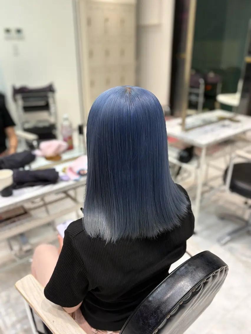 ロング カラー ヘアカラー トリートメント ヘアセット 色落ち綺麗🩰ハイ トーン🎀RINKAのヘアスタイル