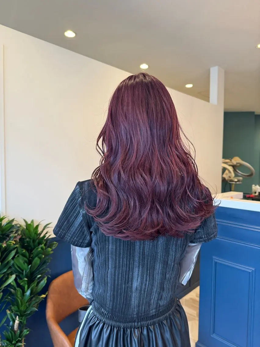 セミロング カラー ブリーチ ブリーチなしカラー 仲野 亜由美のヘアスタイル