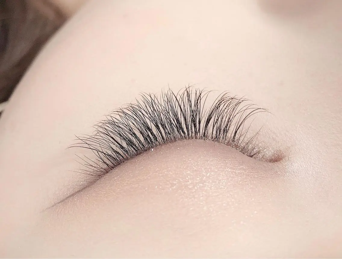 マツエク・マツパ ボリュームラッシュ eyelash "Koa"🕊🤎のマツエク・マツパデザイン