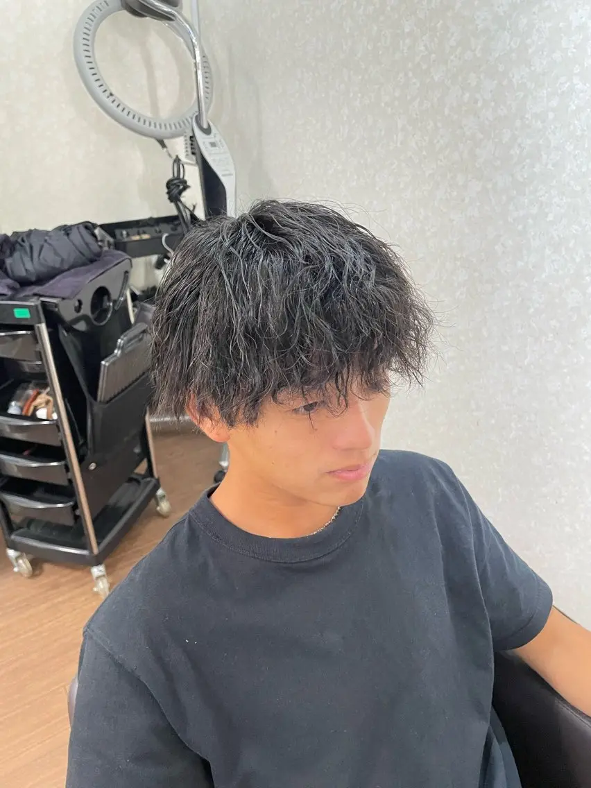 ショート ツイストパーマ 井上 孝雄のヘアスタイル