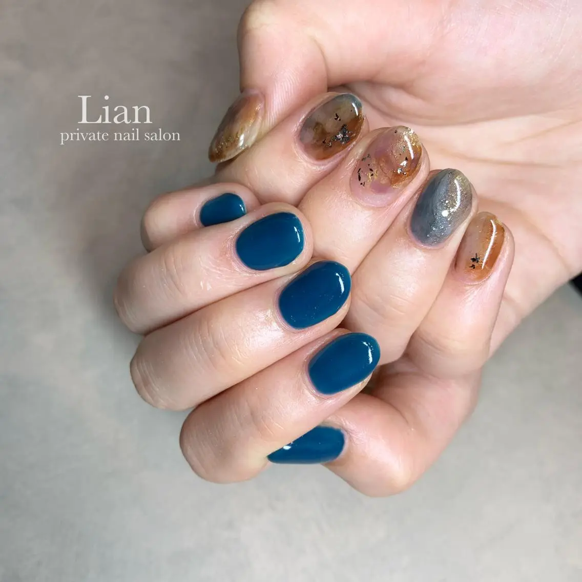 ネイル ブルー ブラウン ニュアンスネイル nailsalon Lenoaのネイルデザイン