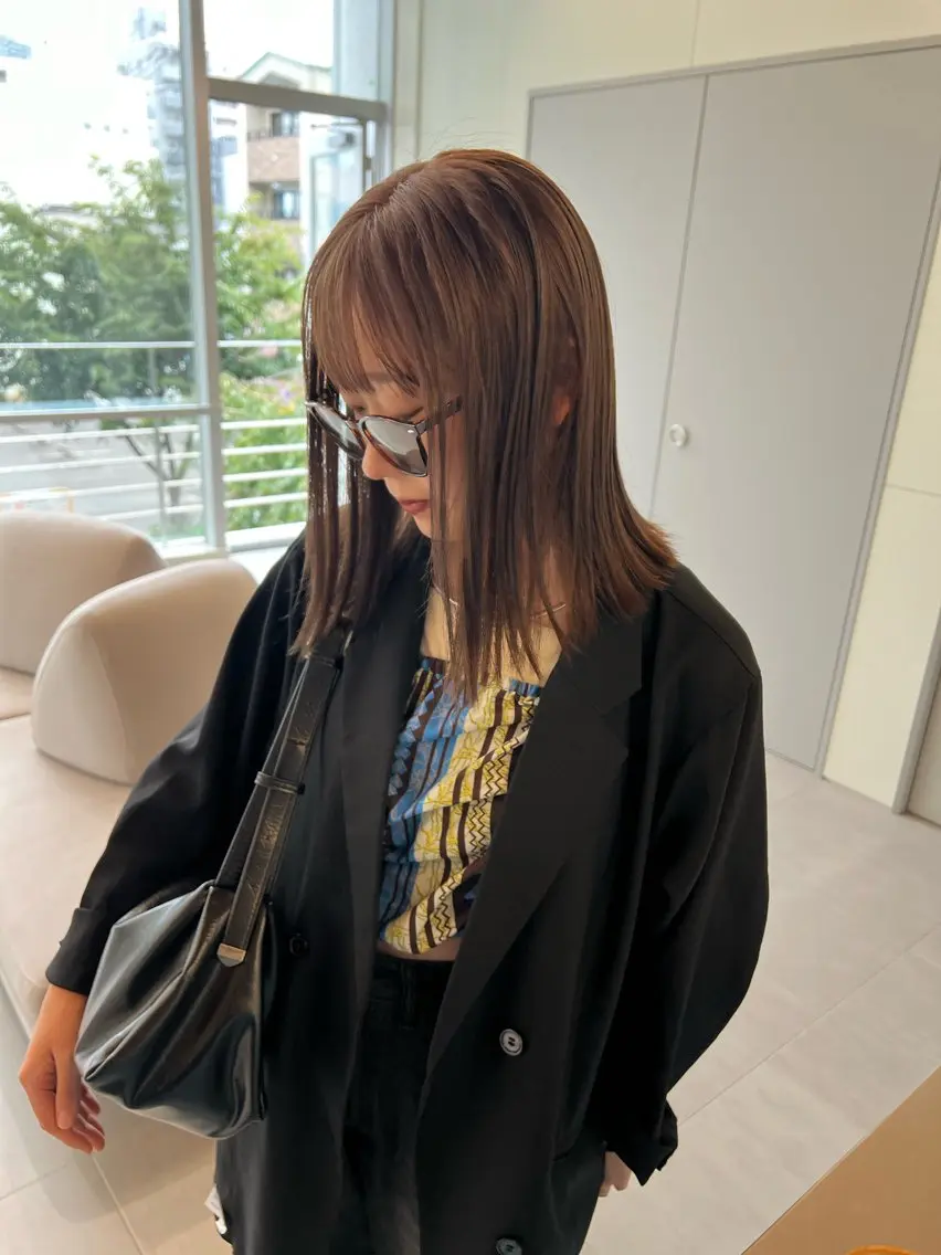 ミディアム カット ヘアカラー トリートメント 柔らかいカラー🎀 rinaのヘアスタイル