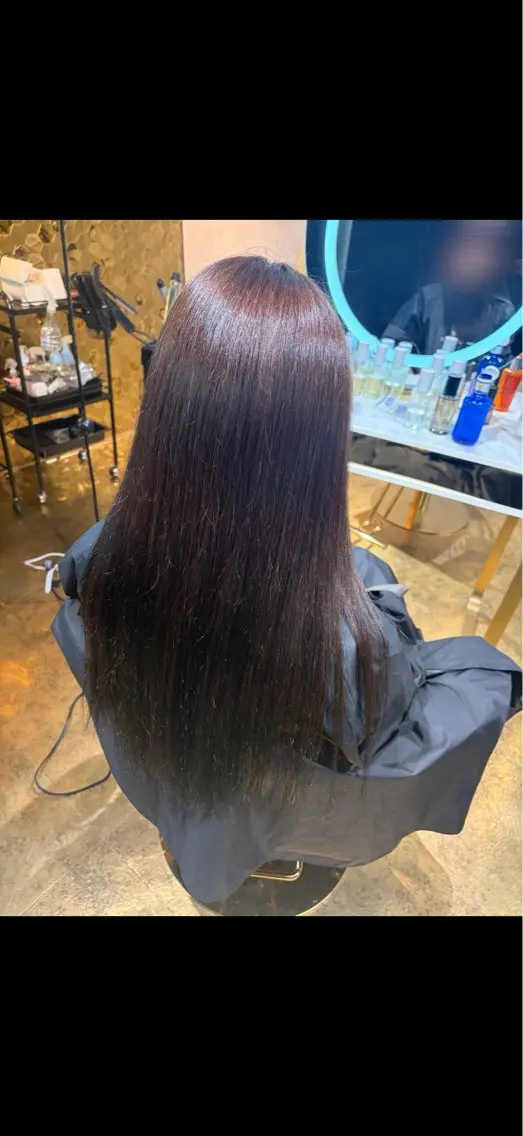 ロング カラー 加藤 真央のヘアスタイル