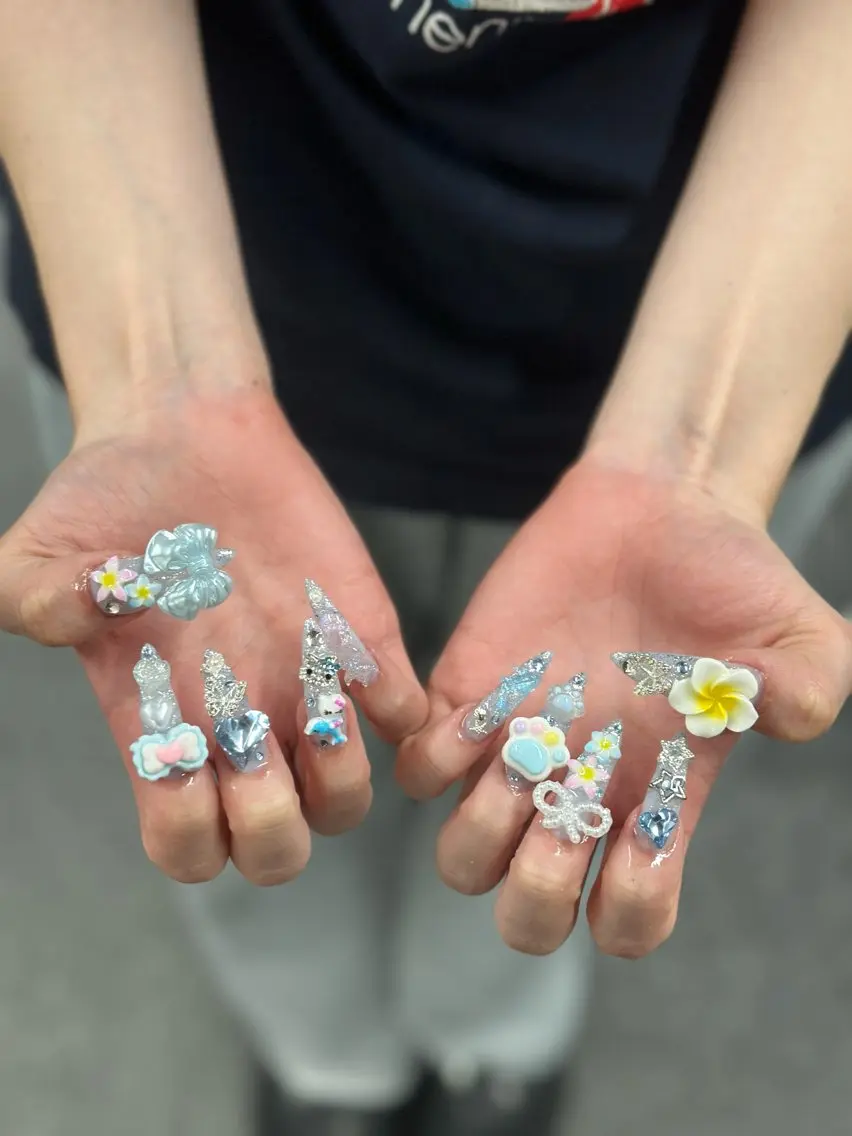 ネイル ハンドネイル R Nailのネイルデザイン
