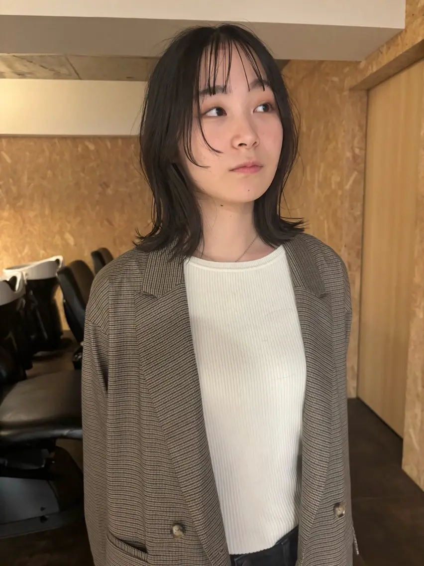 ミディアム カラー カット ヘアカラー トリートメント 落合 妙佳のヘアスタイル