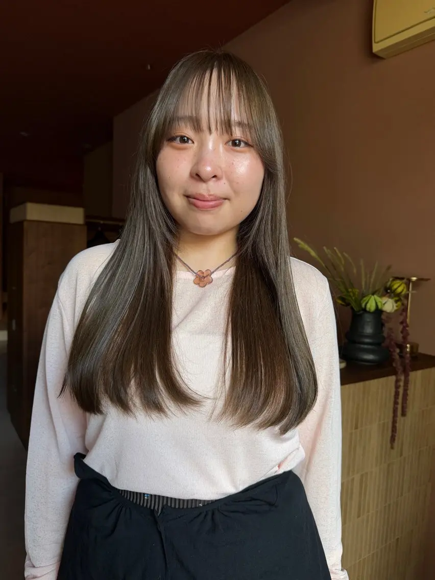 セミロング ヘアカラー 草別 宗平のヘアスタイル