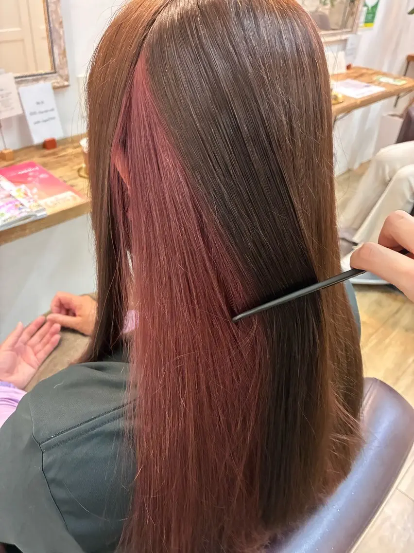 ブリーチ（ミディアム・ロング）の写真