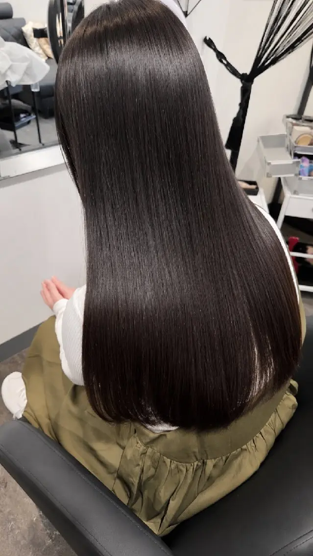 ロング 髪質改善 大人の艶髪✂️ 矢崎美紀のヘアスタイル