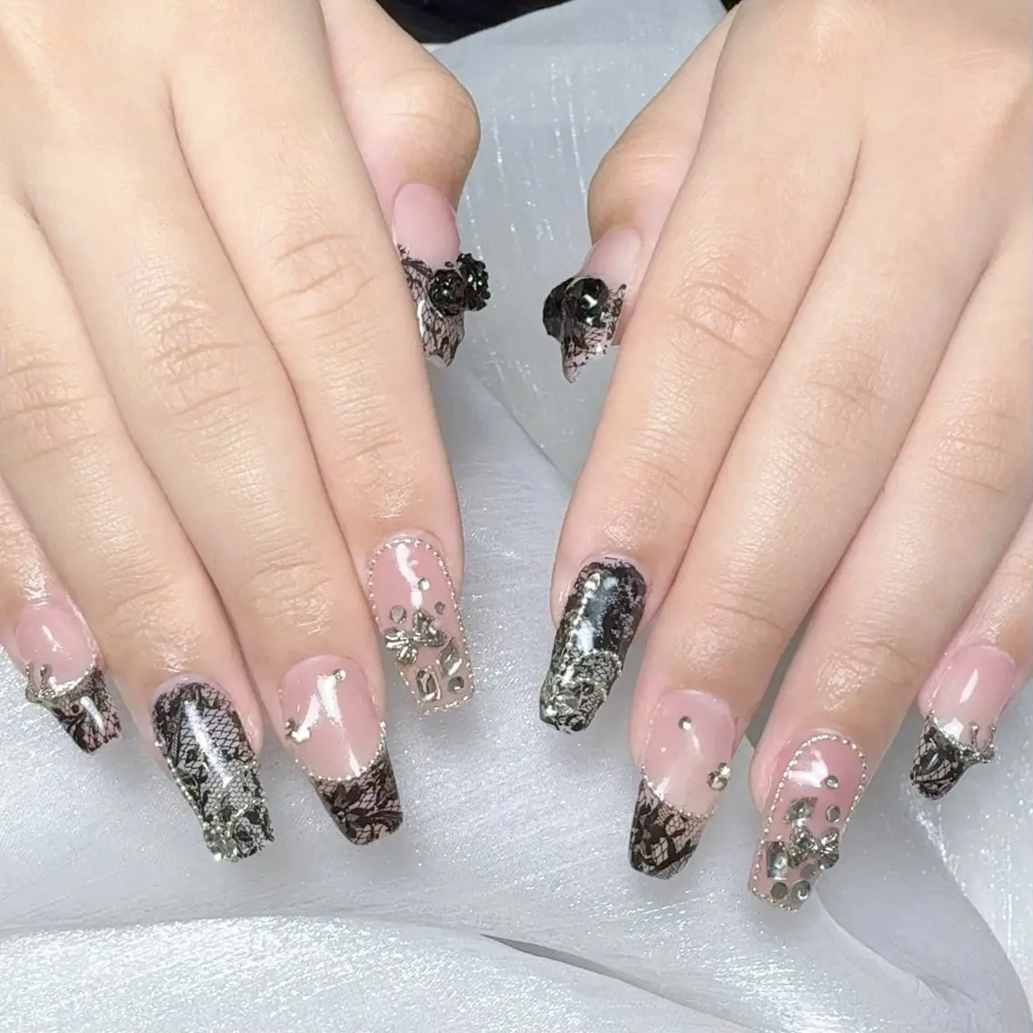 メンズ ネイル メンズ韓国風 アートネイル オーロラネイル ガーリー キラキラネイル ハンドネイル Nail salon 木にいるのネイルデザイン