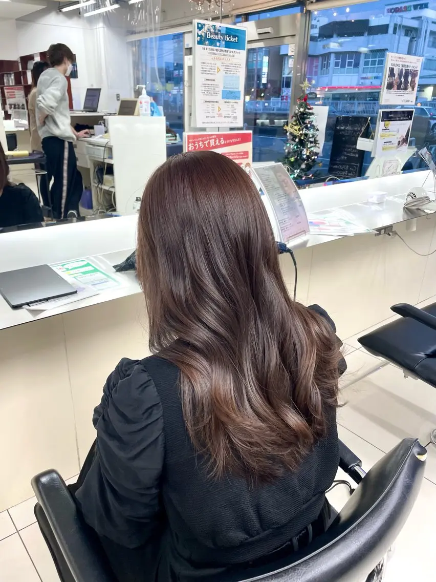 🌀巻き仕上げ🌀カット+髪質改善ワンカラー+プレミアムトリートメント🌟透明感/暗髪/韓国風/レイヤー/艶髪の写真