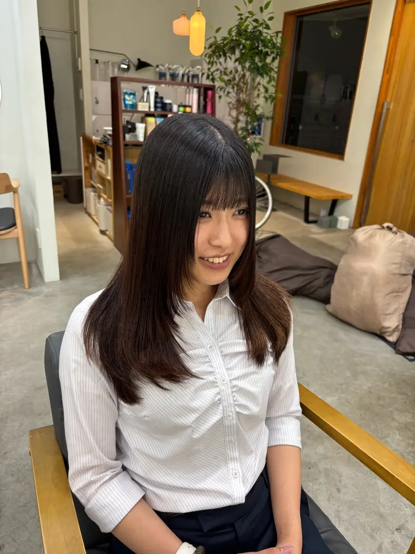 ロング 村田 杏のヘアスタイル