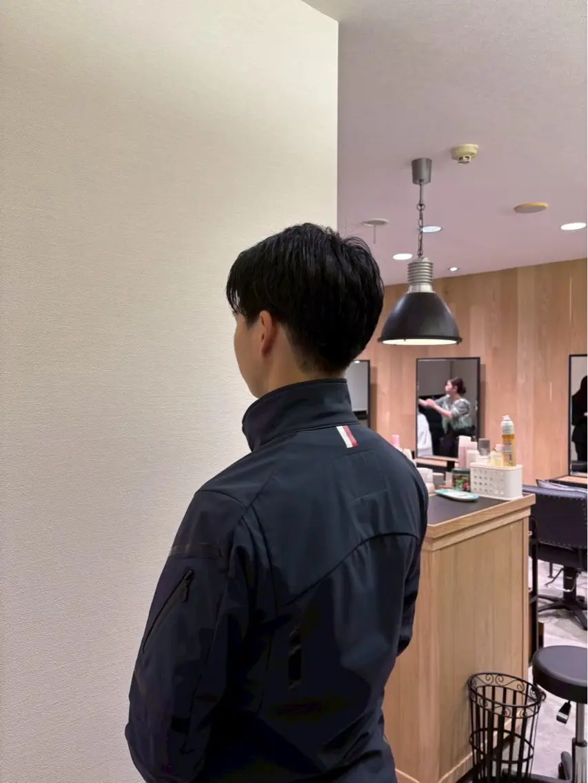 メンズ:15時15分/16時20分/17時25分（ツーブロックor刈り上げ）⚠️イチクラビル2階でのご案内の写真
