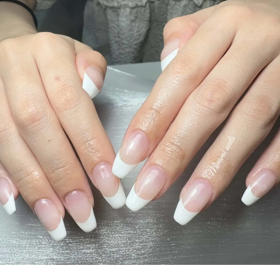 ネイル アートネイル ガーリー キラキラネイル 韓国ネイル マグネットネイル ハンドネイル Minami Nailsのネイルデザイン