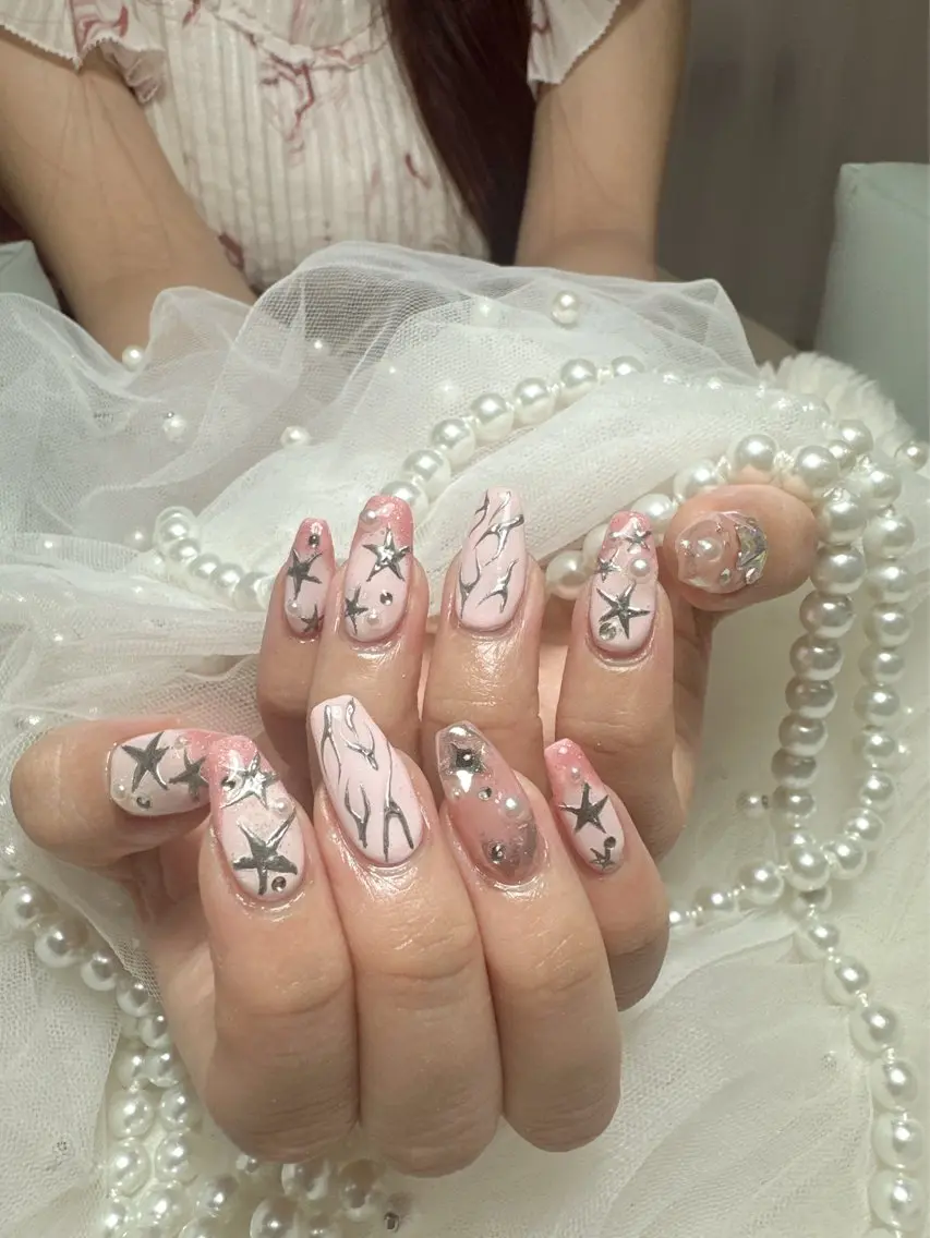 ネイル ハンドネイル Max nail&eyeのネイルデザイン