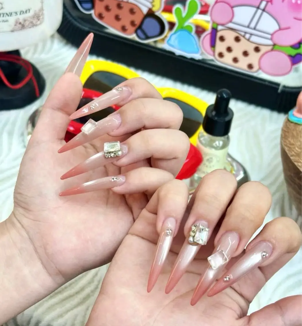 ネイル ハンドネイル U.mi Nail Salonのネイルデザイン