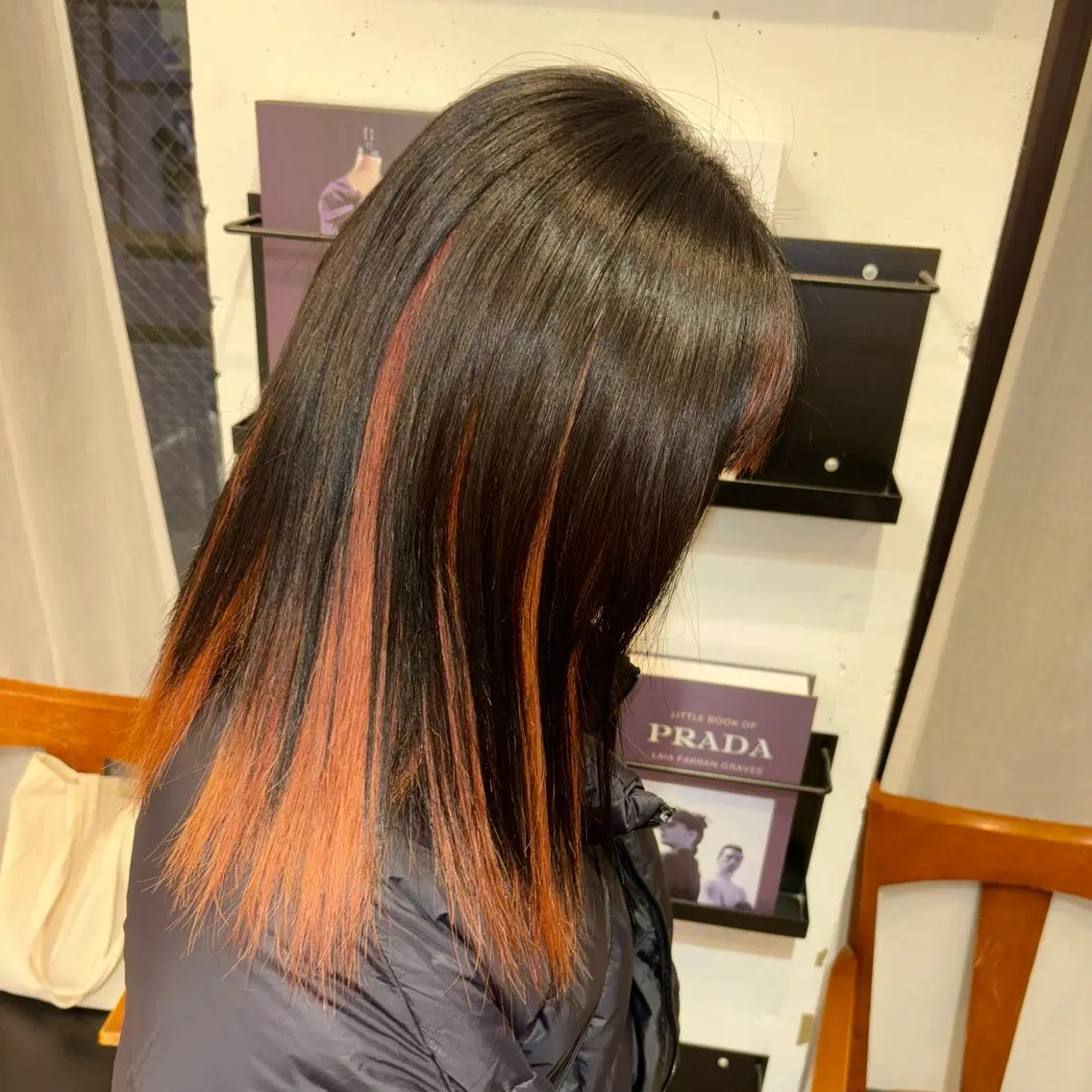 カラー 新原 陽那のヘアスタイル