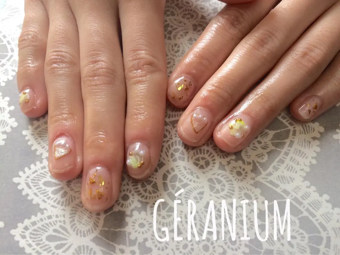 ネイル クリアネイル GéRanium Harukaのネイルデザイン