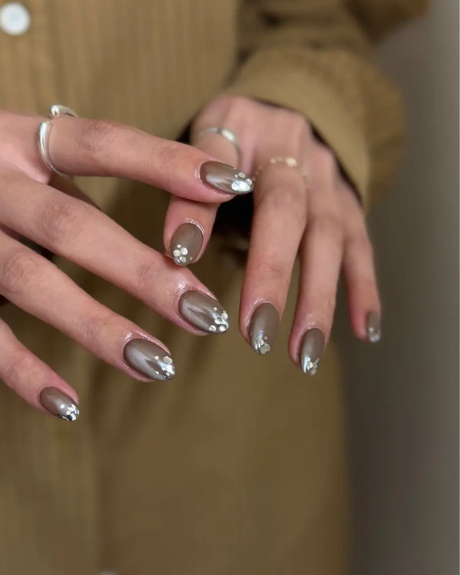 ネイル nailstudio eviz新宿店のネイルデザイン