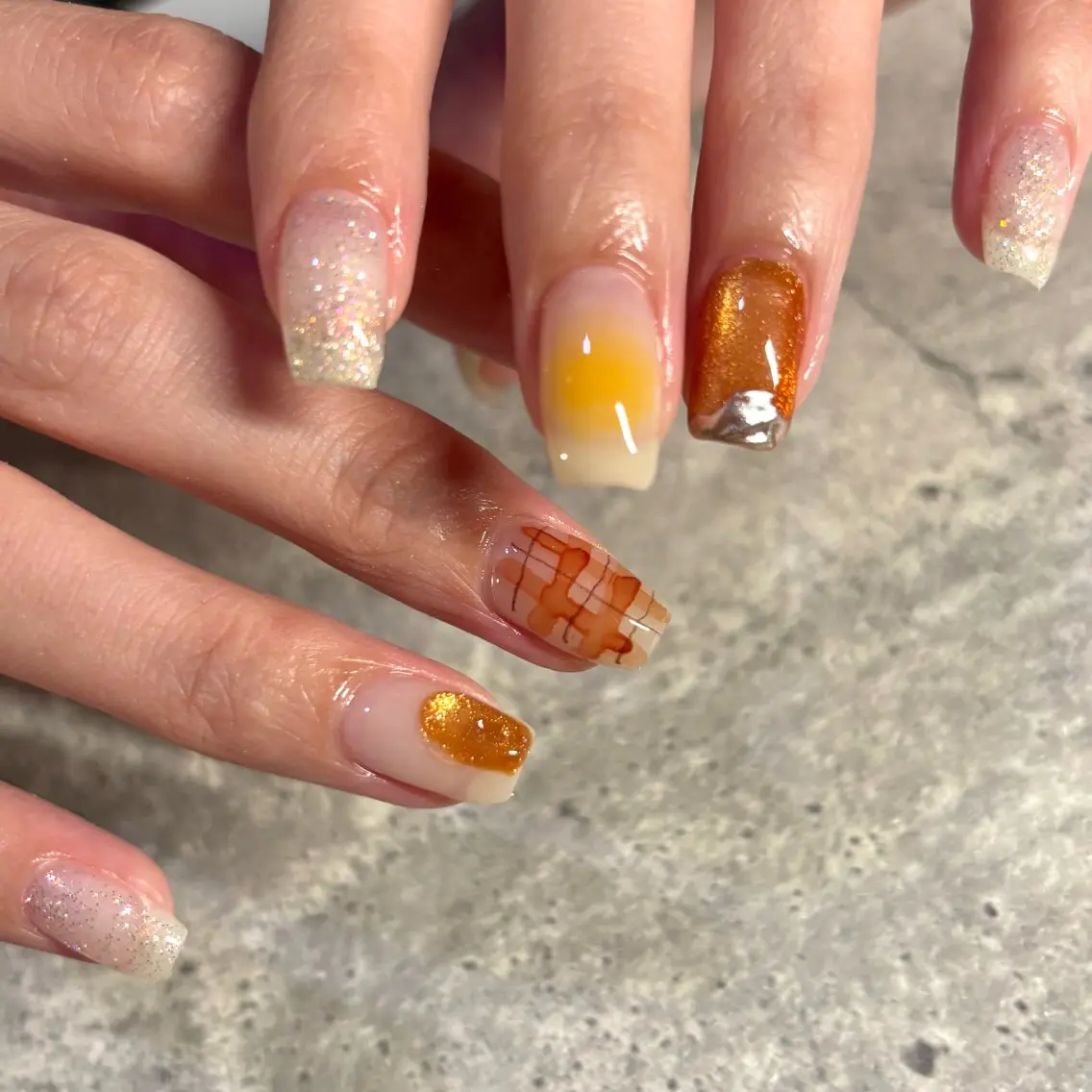 5本アート(お持ち込み可)の写真