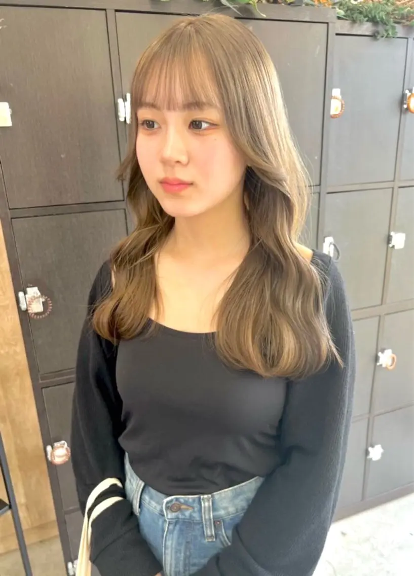 ミディアム カラー カット ヘアカラー トリートメント 池本 勇大のヘアスタイル