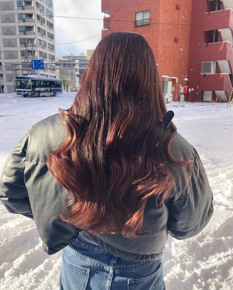 ロング ヘアカラー ハネダ 🌱🐶のヘアスタイル
