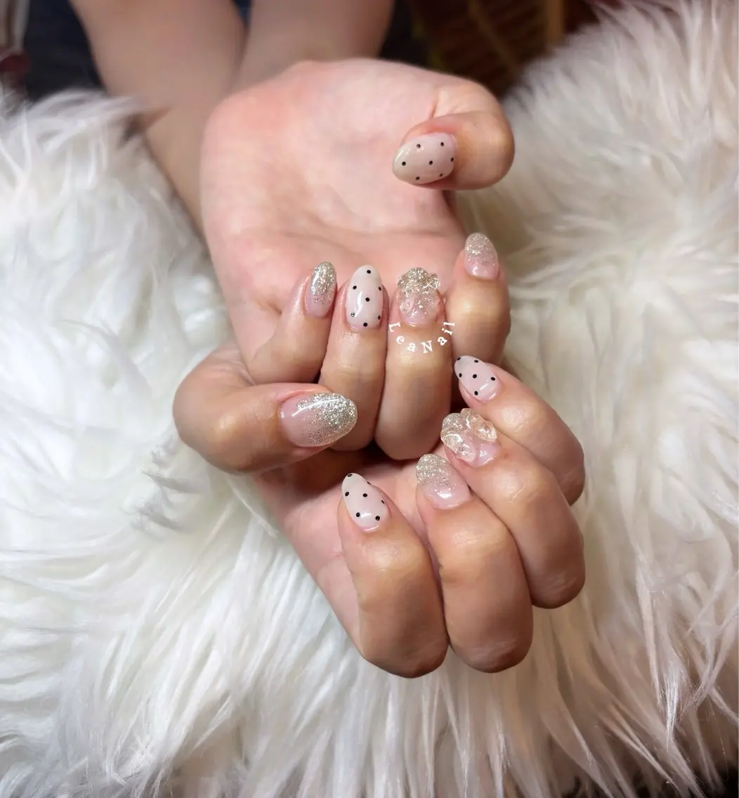 ネイル クリアネイル Lea Nailのネイルデザイン