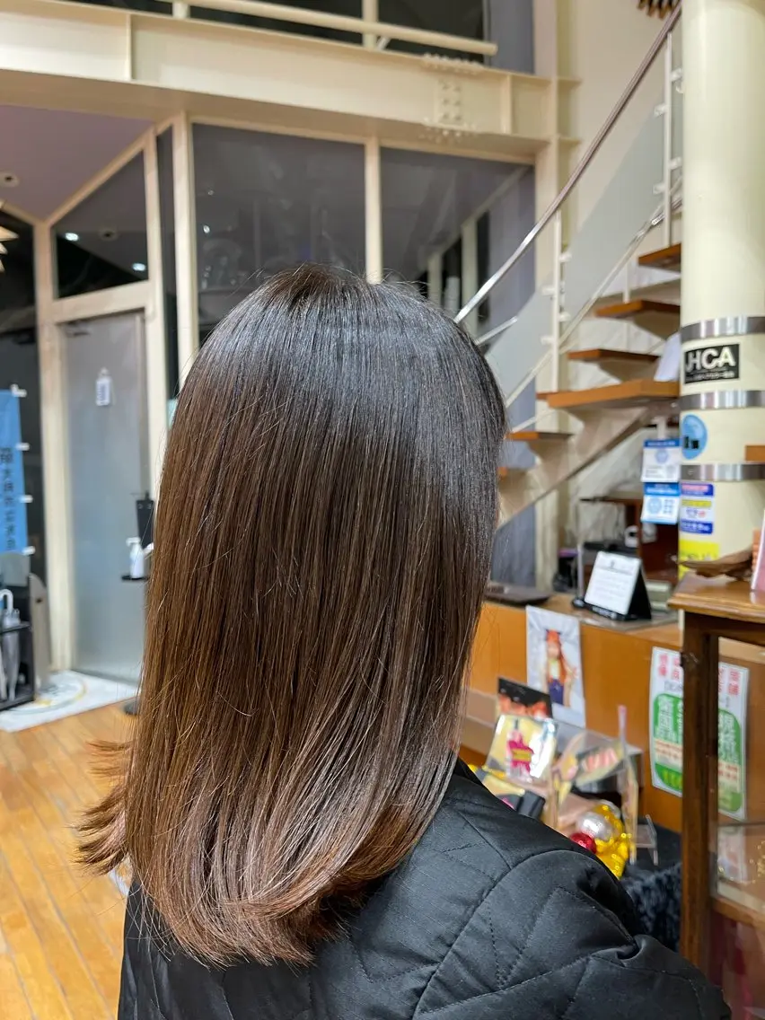 カラー 中村 賢介のヘアスタイル