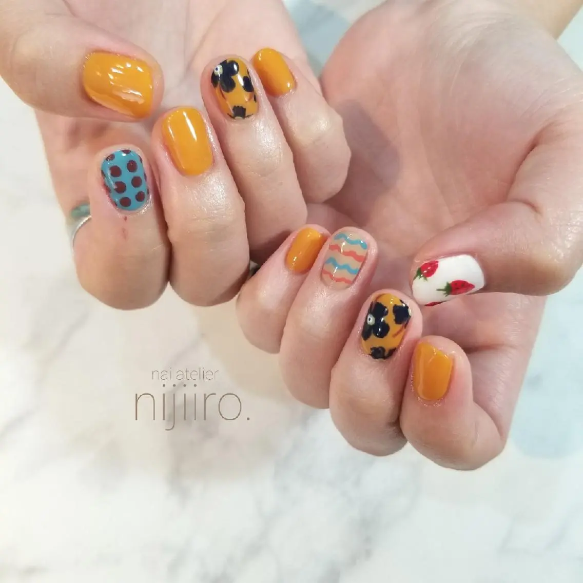 ネイル ハンドネイル nijiiro🌈 サトウのネイルデザイン