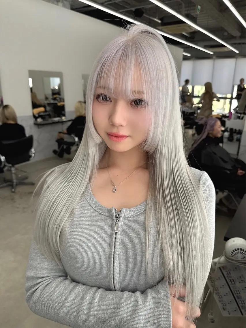 ロング カラー カット ヘアカラー 髙木 利央のヘアスタイル
