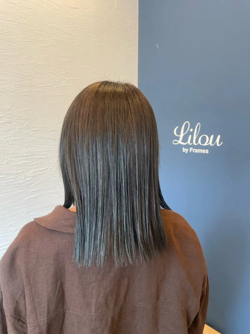 ミディアム カラー アッシュ 透明感カラー オリーブアッシュ noda komiのヘアスタイル