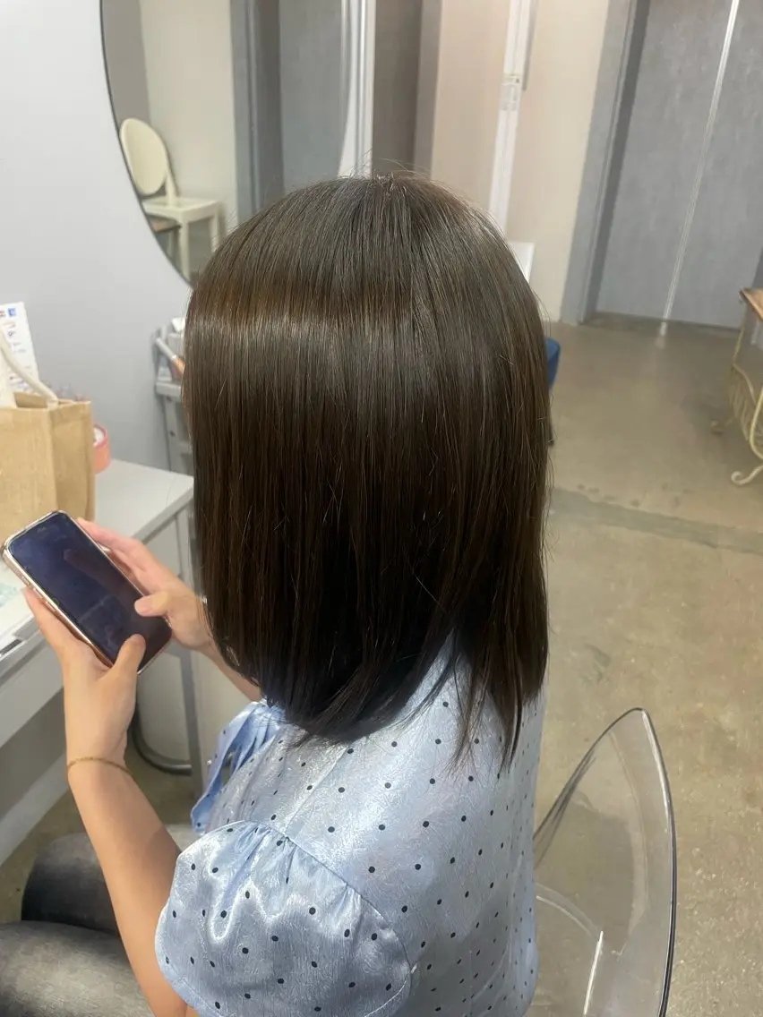ミディアム カラー オリーブカラー ヘアカラー マトバ ヒナのヘアスタイル