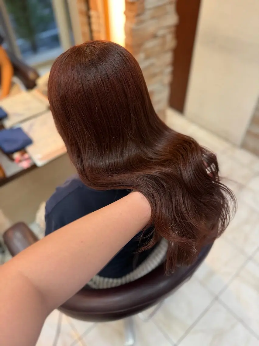ロング カット ヘアカラー 皆川 優奈のヘアスタイル