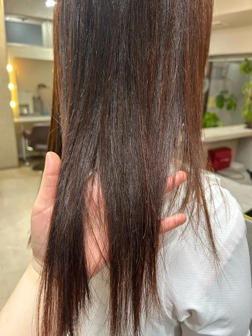 セミロング カラー flag hair レイナのヘアスタイル