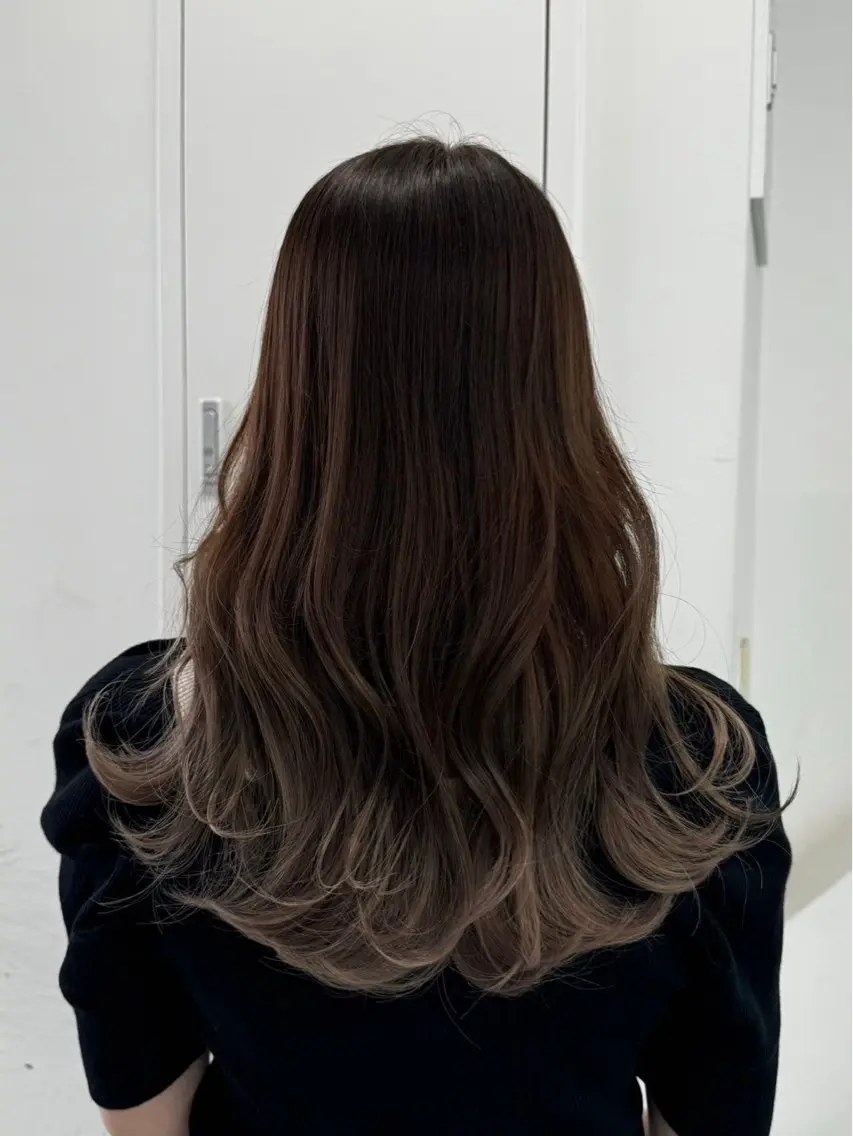 ロング カラー パーマ カット ヘアカラー パーマ トリートメント 平日オススメ✨ コスパ&タイパ✨山下のヘアスタイル