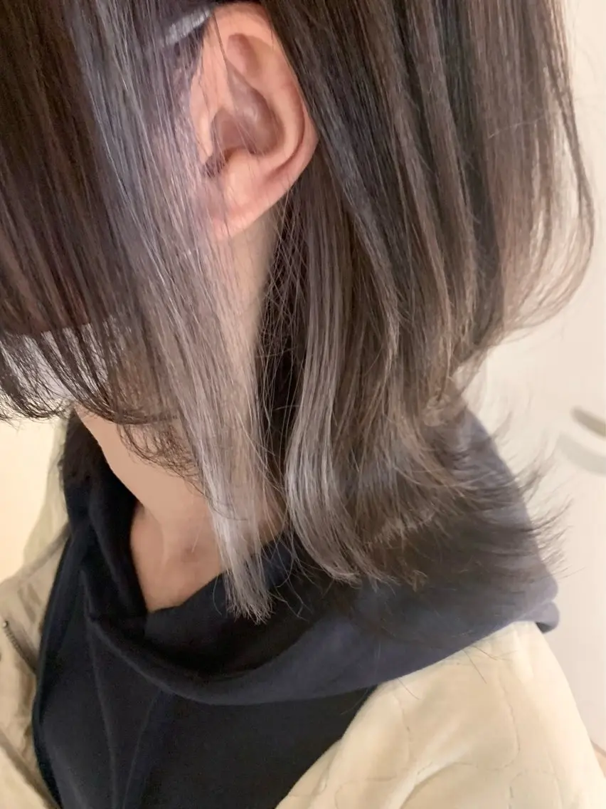 ミディアム ウルフカット ✨ハイトーン✨艶髪 ✨髪質改善✨和田のヘアスタイル