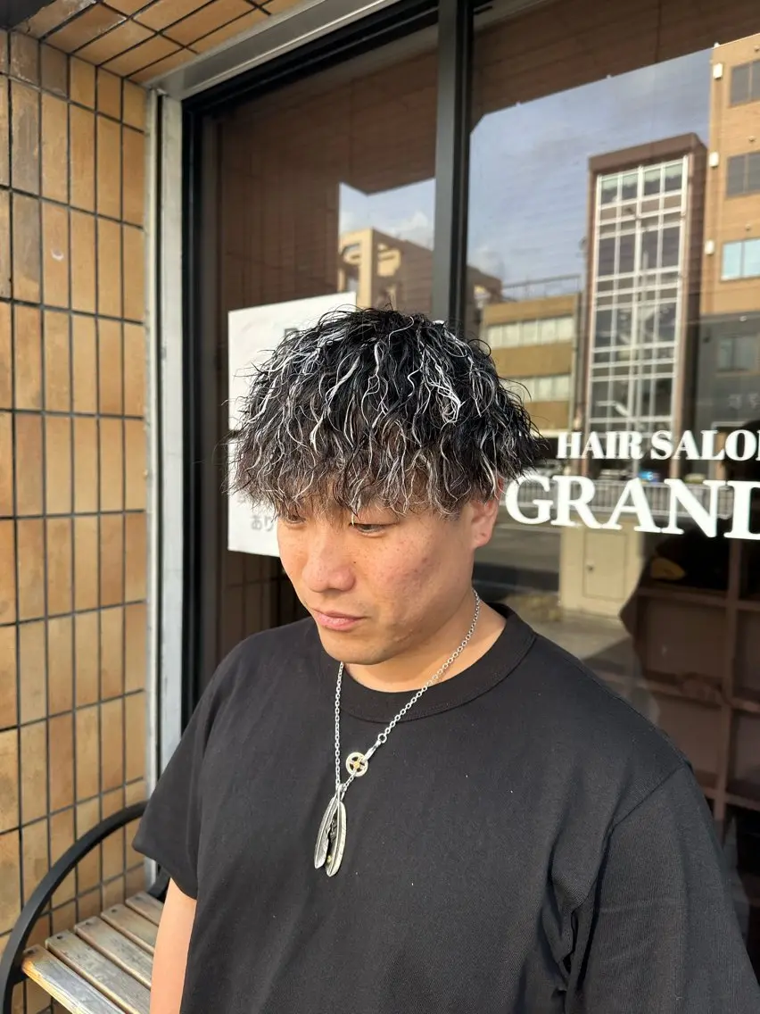 カラー パーマ メンズ メンズメッシュ メンズパーマ メッシュ カット ヘアカラー パーマ ハヤシカズキ/カラー ✂/メンズパーマのヘアスタイル