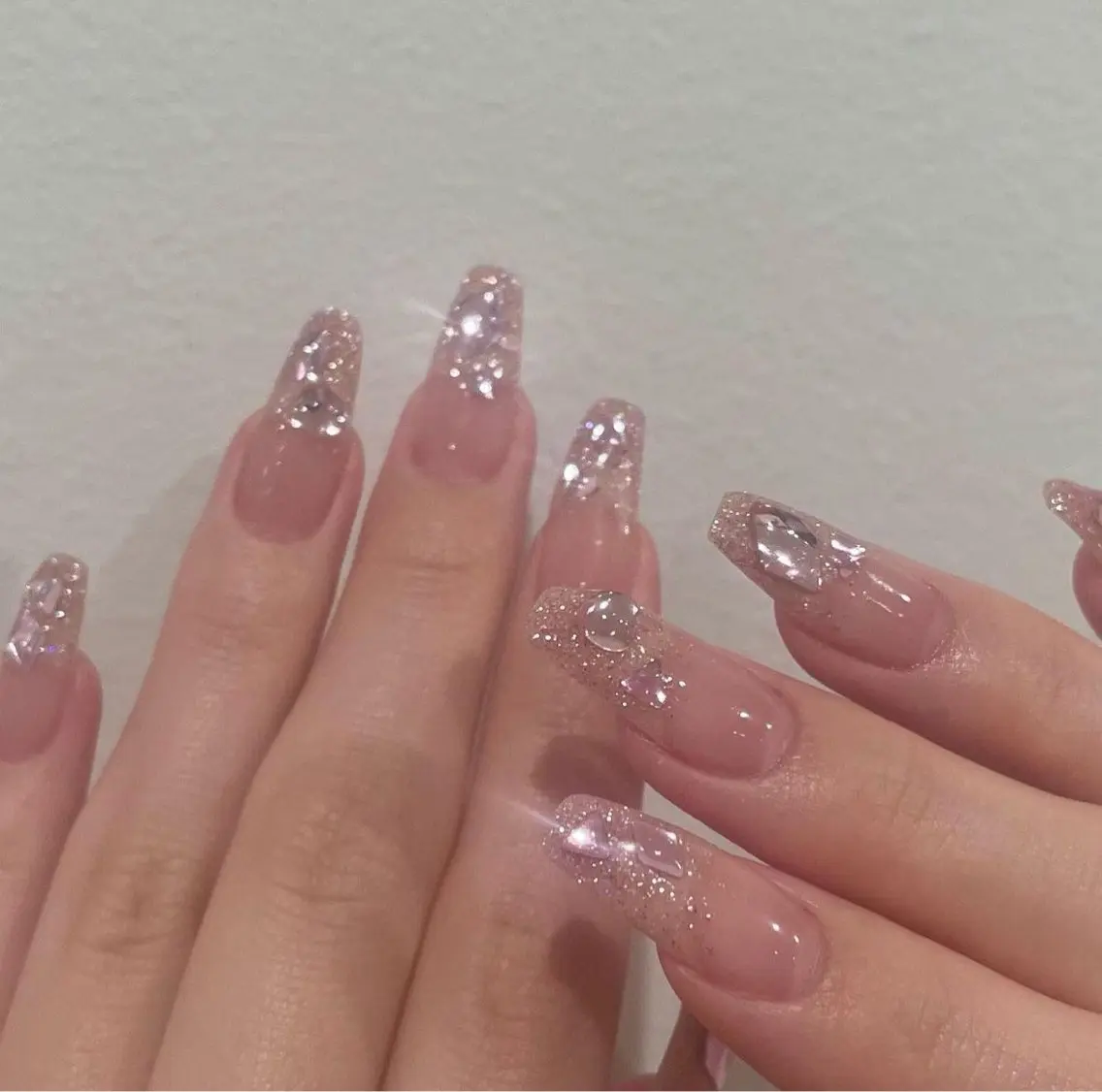 ネイル ハンドネイル ICE Nailsのネイルデザイン