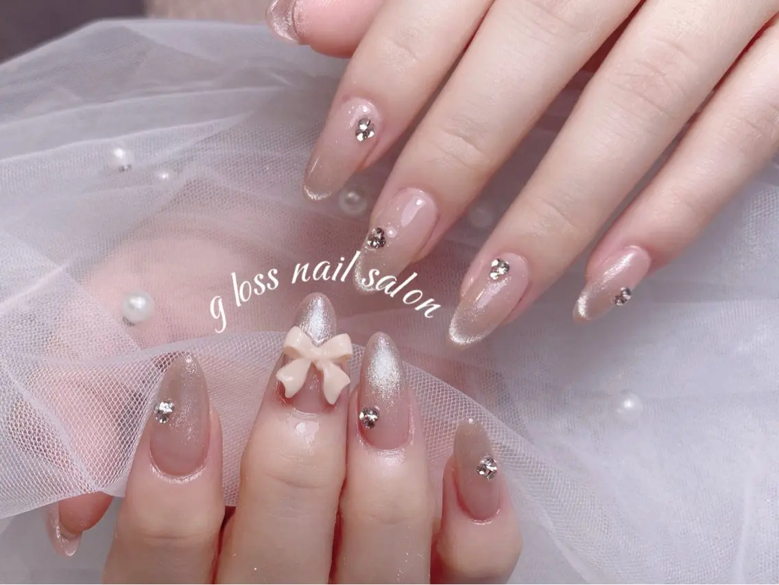 ネイル りこ🫧 gloss nailのネイルデザイン