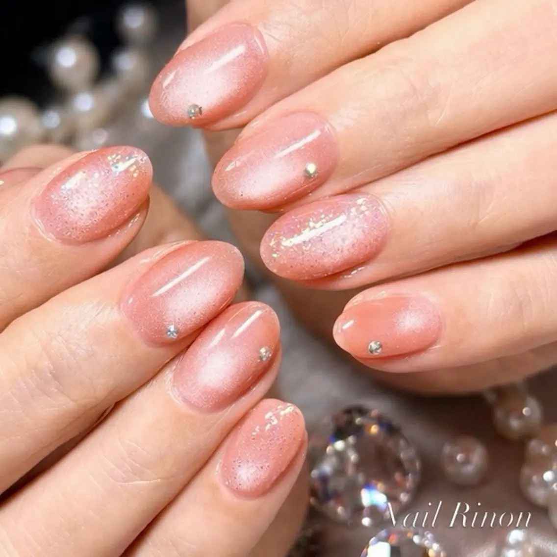 ネイル マグネットネイル ハンドネイル Nail Rinonのネイルデザイン