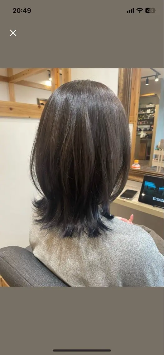 ミディアム 畝原 陽真里のヘアスタイル