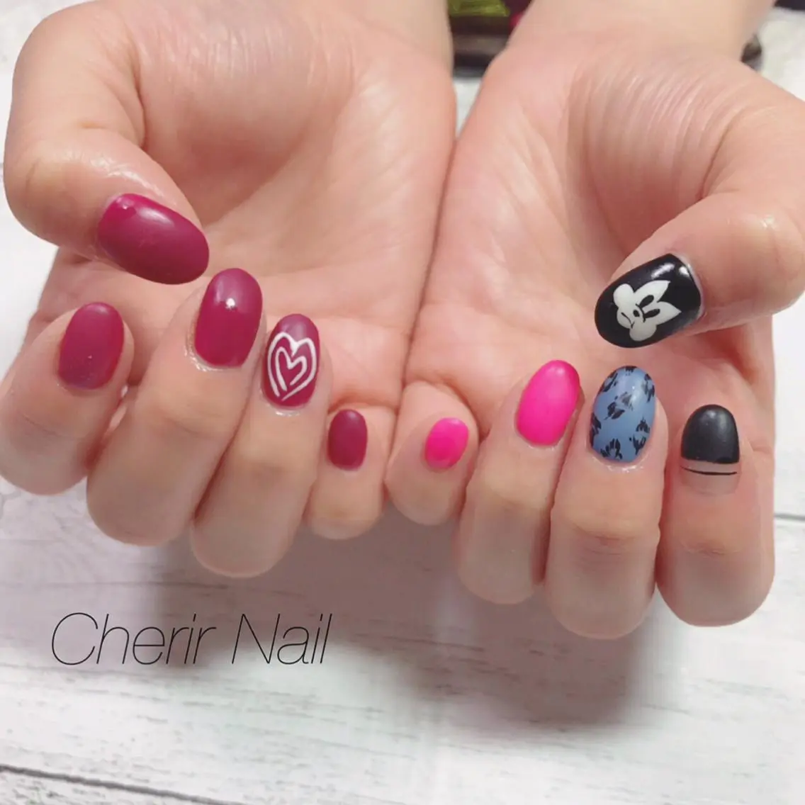 ネイル アートネイル ボルドー 韓国ネイル マットネイル ニュアンスネイル ハンドネイル Cherirnail kaoriのネイルデザイン