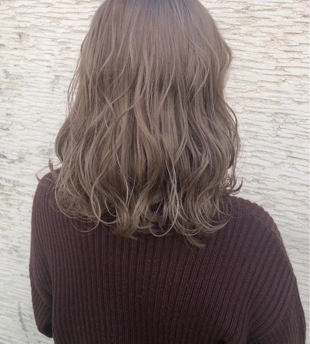 セミロング カラー ヘアアレンジ メンズ似合わせ🪞 kotoriのヘアスタイル