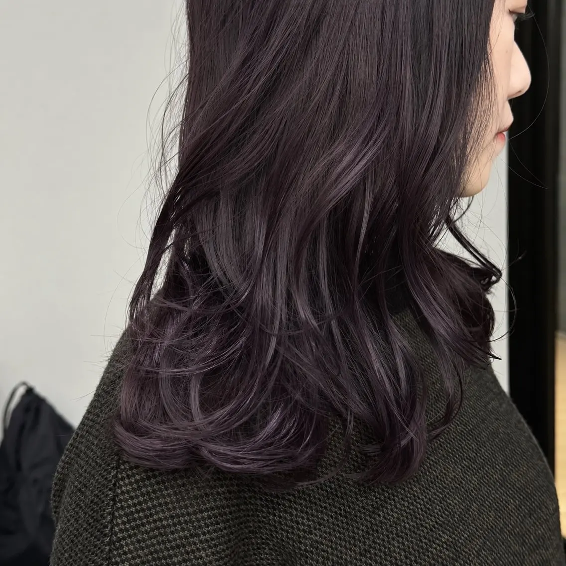 セミロング カラー minori パーマ/透明感カラーのヘアスタイル