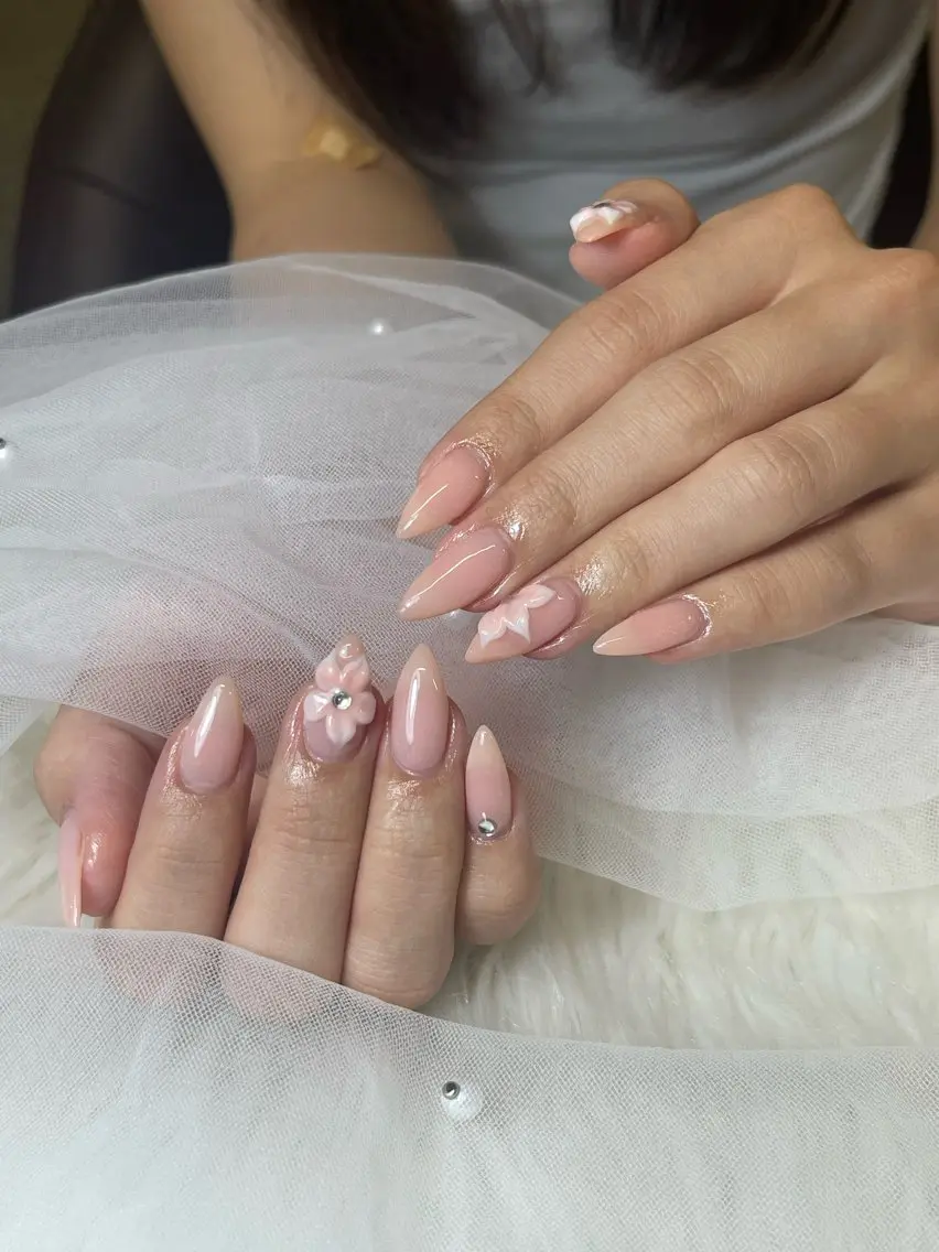 ネイル ハンドネイル NiJi Nailsのネイルデザイン