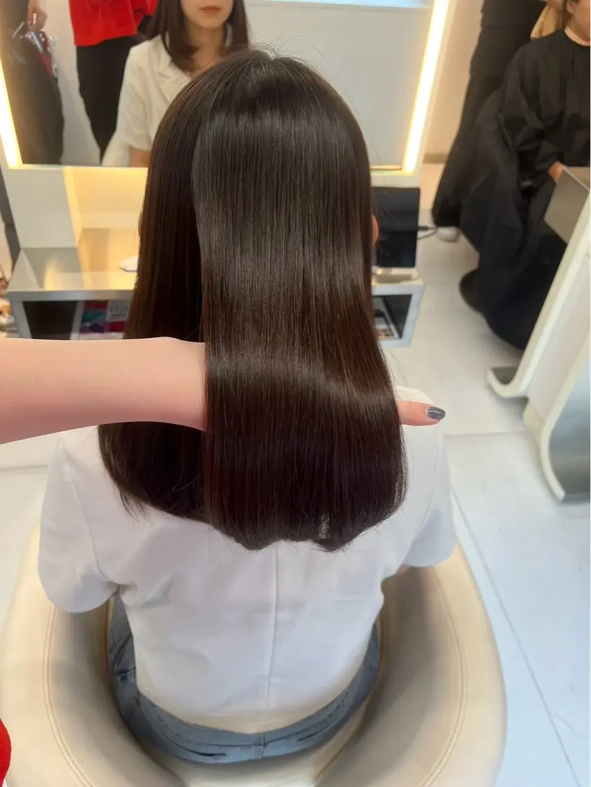 セミロング asterisk ななかのヘアスタイル