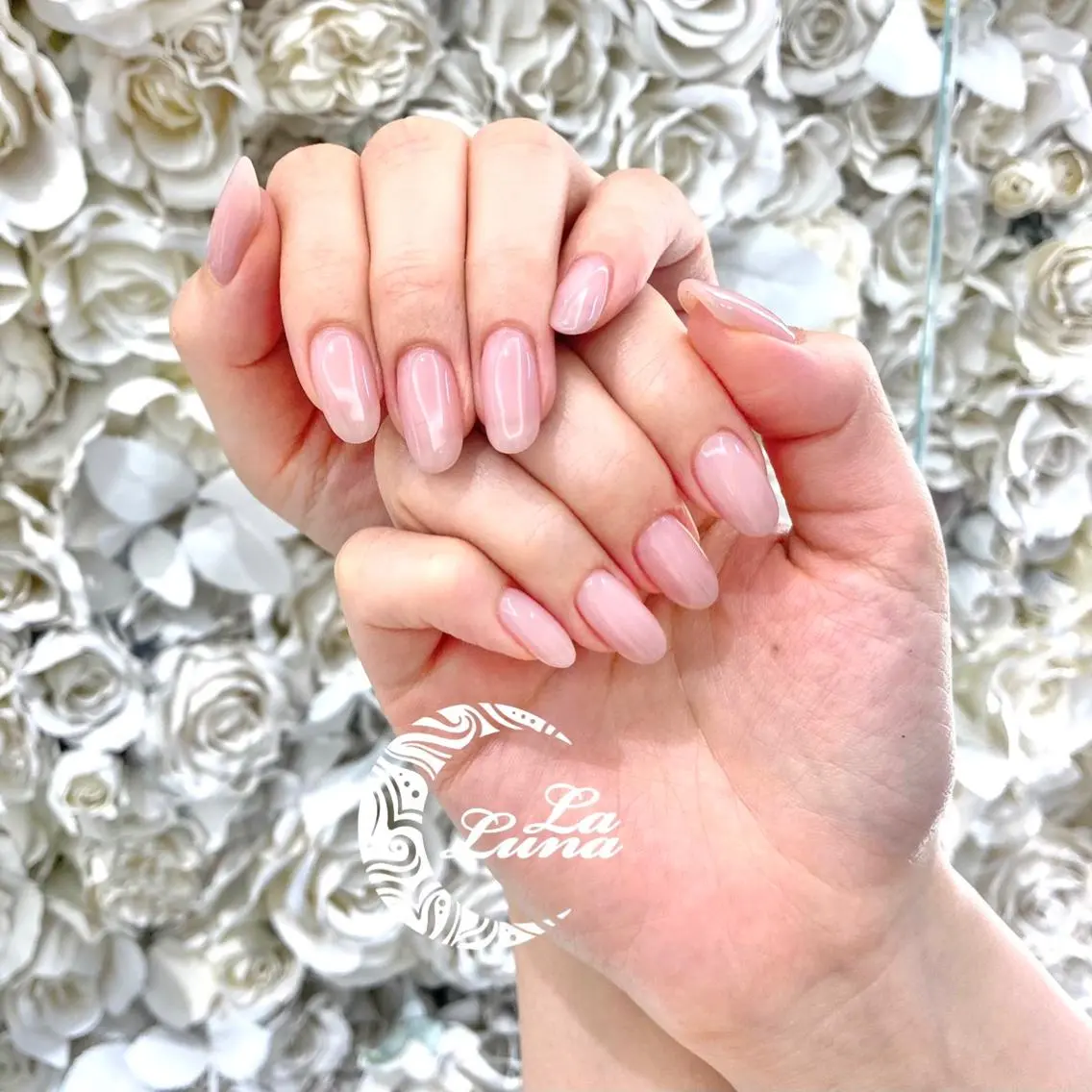 ネイル ワンカラーネイル ハンドネイル LaLuna🌙 Natsukiのネイルデザイン